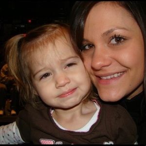 Meet your Posher, Ava